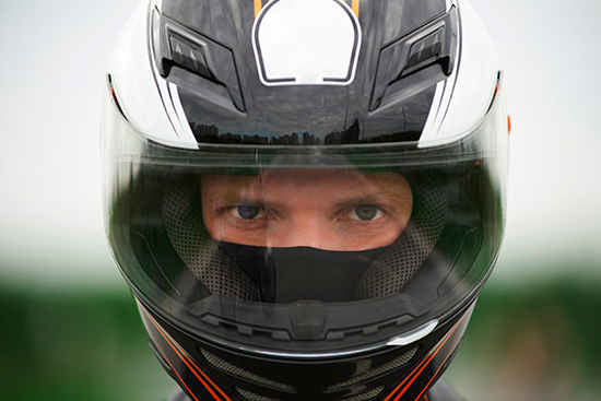 Motorcyclists eyes importance of gaze